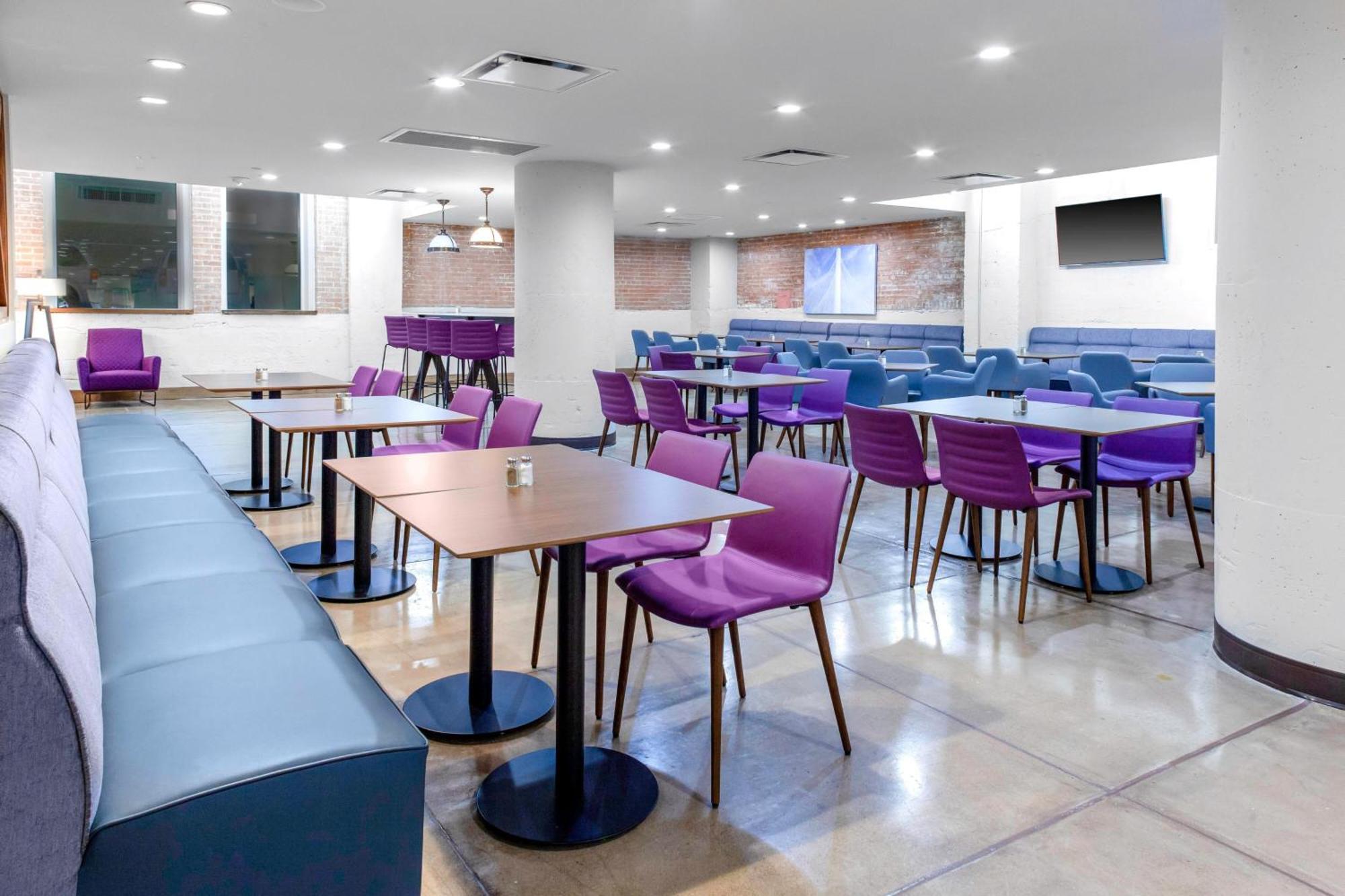 Fairfield Inn & Suites By Marriott Dallas Downtown Bagian luar foto