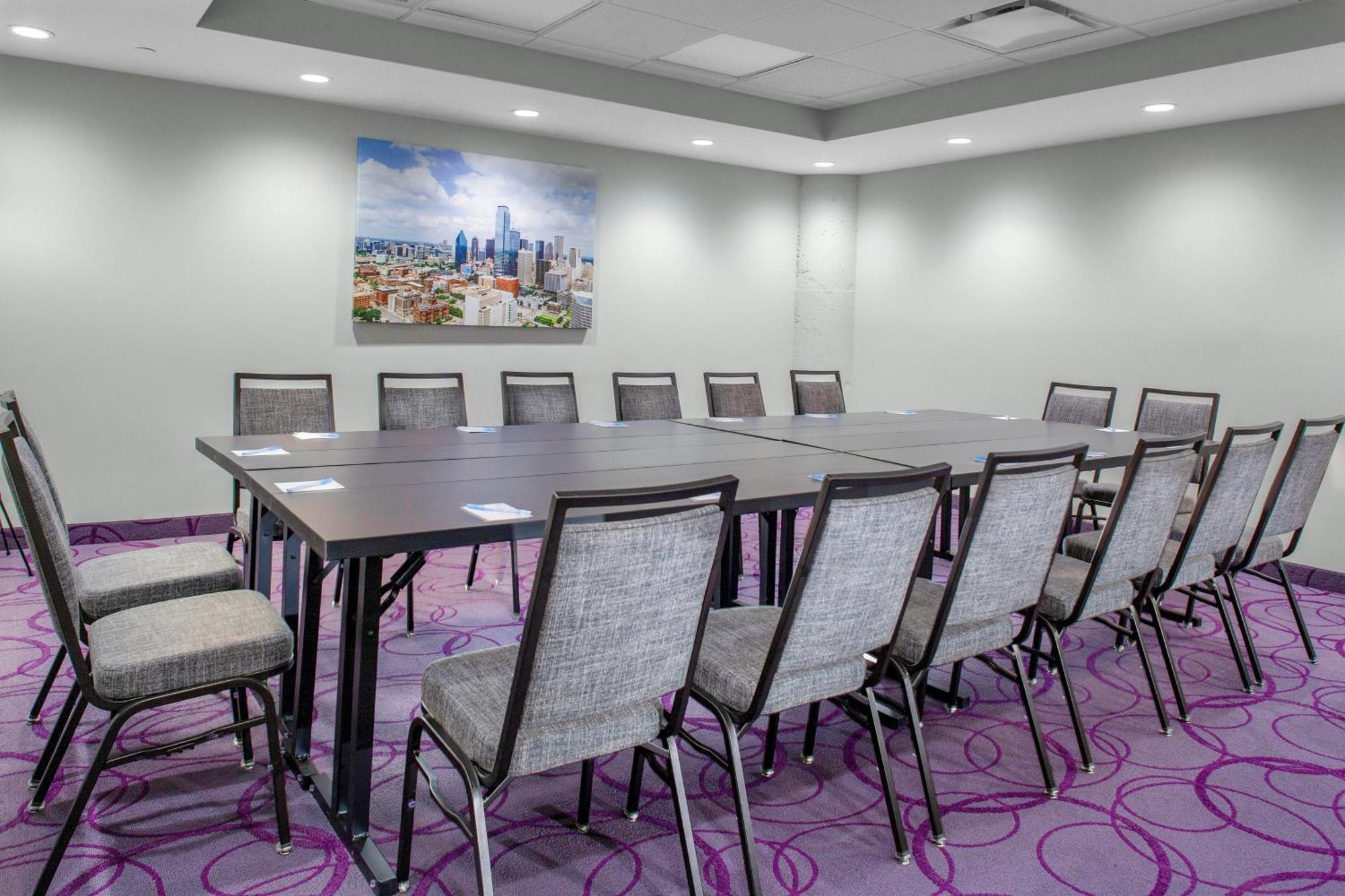 Fairfield Inn & Suites By Marriott Dallas Downtown Bagian luar foto